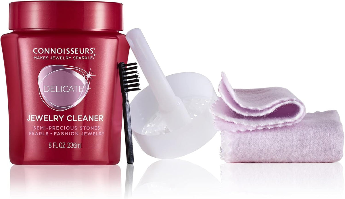 CONNOISSEURS - All-Purpose Jewelry Cleaning Kit | Includes Delicate Jewelry Cleaner Solution and 2 Polishing Cloths